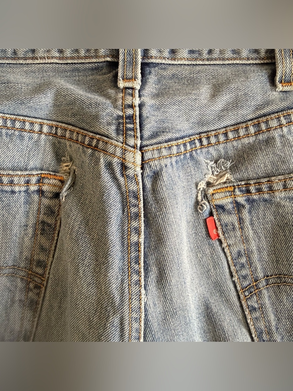 Y2K Levi’s 501 Straight Leg Button Fly Jeans, Men’s Size 40x32 - Picture 7 of 9